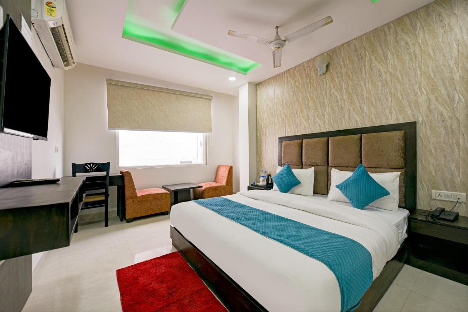 The Glory Suites Near Igi Airport ニューデリー エクステリア 写真