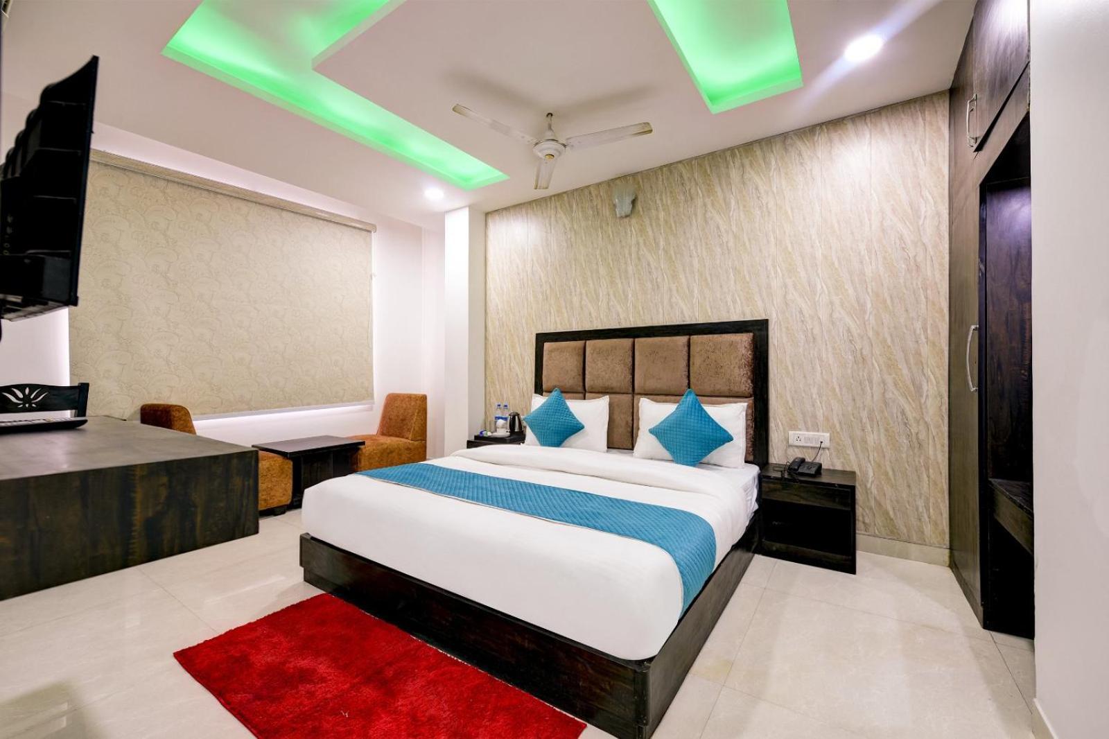 The Glory Suites Near Igi Airport ニューデリー エクステリア 写真